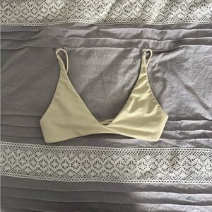 Benoa Gardenia Zoe top